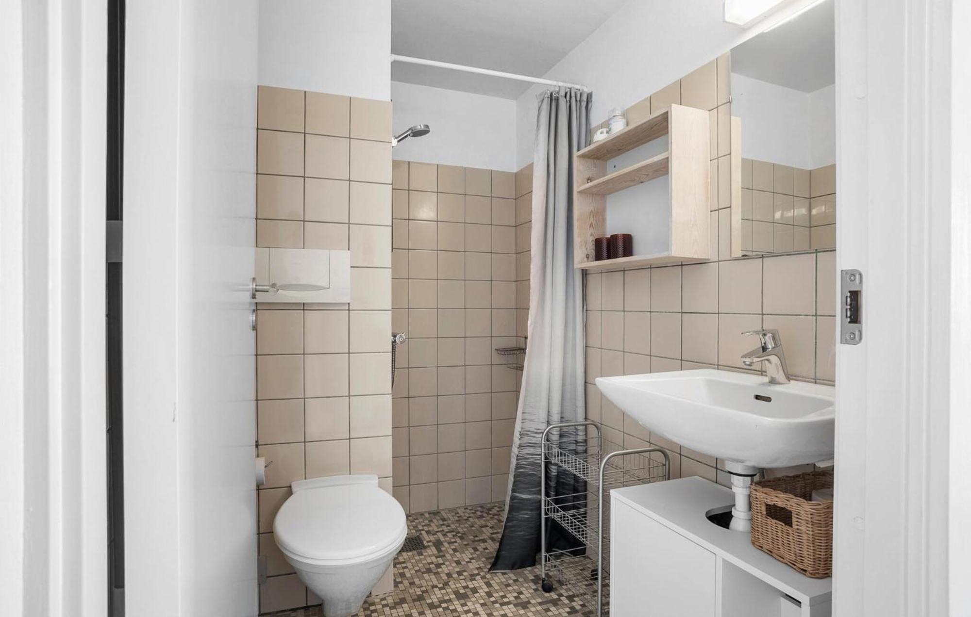 Cozy Apartment In Ringkobing With Kitchen Екстериор снимка